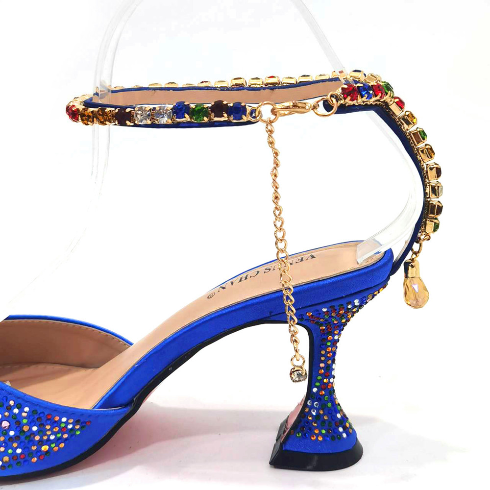 Conjunto de zapatos puntiagudo - Luxury Bags And Shoes reseña y precio
